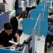 El Gobierno prepara cambios en la carrera del empleo público y busca negociar con los gremios