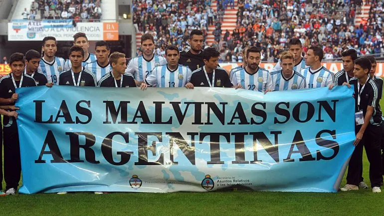 La sanción impuesta a la selección argentina por la exhibición de la bandera de ‘Las Malvinas son Argentinas’ durante el Mundial