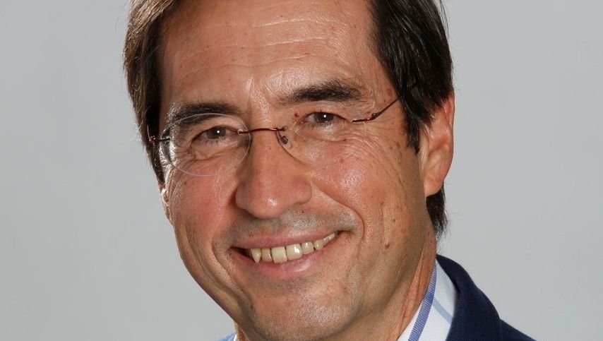 Mario Alonso Puig, médico: “El miedo casi nunca aparece donde no hay nada que valga la pena”