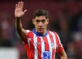 Nahuel Molina podría dejar el Atlético de Madrid y unirse a la Roma