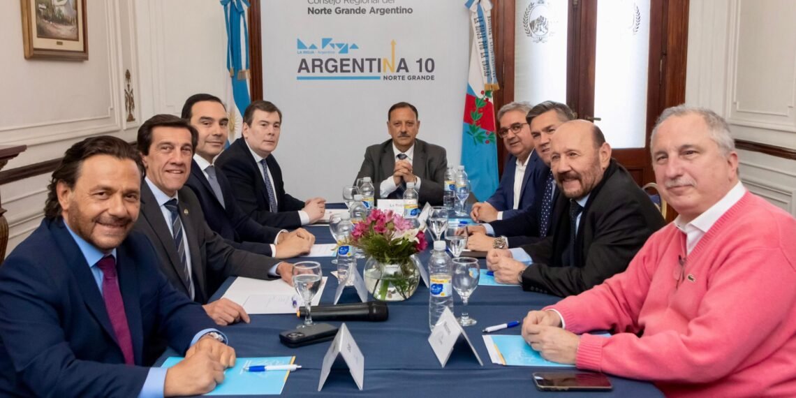 Gobernadores del norte reclaman certezas electorales al Gobierno para acompañar sus reformas