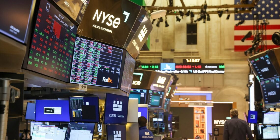 La suba de las tasas de EE.UU. presiona a la deuda argentina y complica el escenario financiero