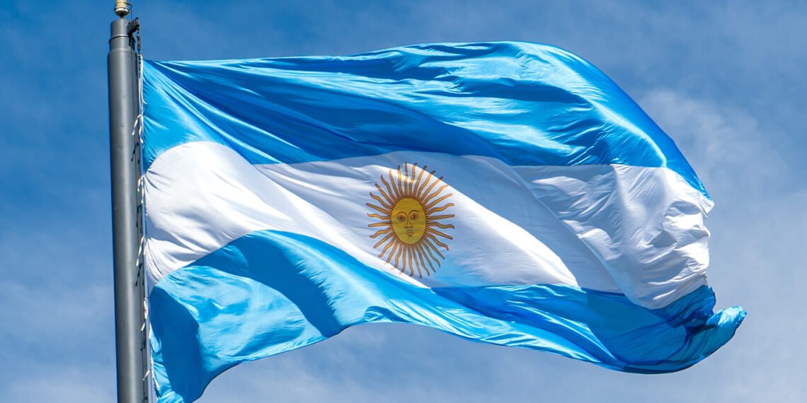 El riesgo país se mantiene por encima de 500 puntos y el mercado empieza a mirar las elecciones de 2027
