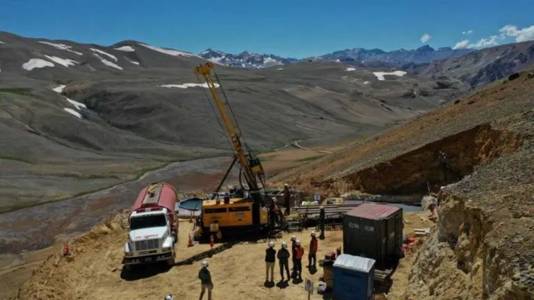 El cobre marca un récord y Argentina busca aprovechar la creciente demanda mundial