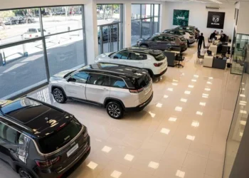 Los planes de ahorro retrocedieron en agosto, aunque las entregas de 0 km crecieron con fuerza