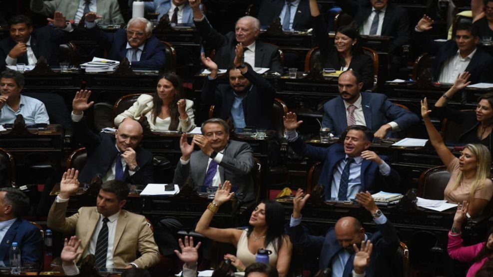 El Gobierno busca contener una jornada de tensión en Diputados por morosidad y discapacidad