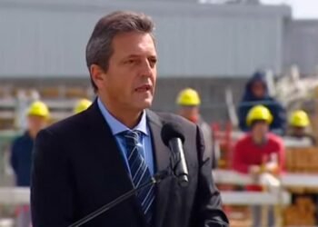 Massa reunió a intendentes y pidió unidad al peronismo para enfrentar a Milei