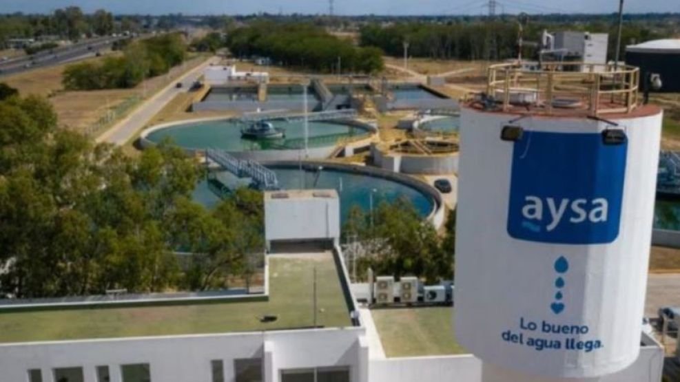 Privatización de AySA: dos consorcios quedaron en carrera por el 90% de las acciones estatales