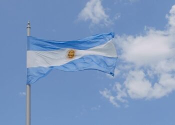 Ley de Defensa de la Soberanía Nacional: el Gobierno presentó un proyecto con nuevas sanciones por explotación de recursos y medidas ante amenazas externas