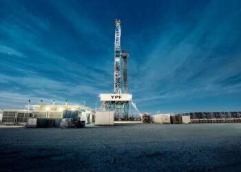 Argentina LNG avanza: el proyecto de Vaca Muerta recibirá US$6.000 millones de financiamiento