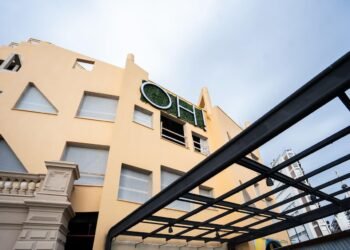 El shopping Oh! Buenos Aires enfrenta una demanda de $840 millones y sigue sin abrir