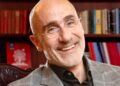 Arthur C. Brooks, académico de Harvard: “Si quieres que tus hijos sean buenos, honestos y felices, sé un ejemplo”