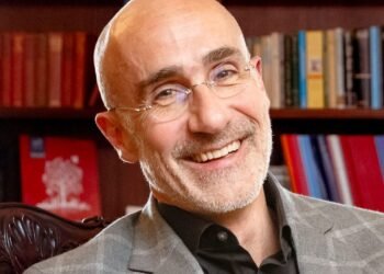 Arthur C. Brooks, académico de Harvard: “Si quieres que tus hijos sean buenos, honestos y felices, sé un ejemplo”