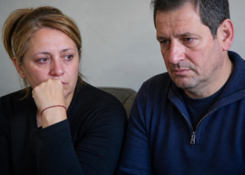 El dolor de los padres de una adolescente víctima de bullying en un viaje de egresados