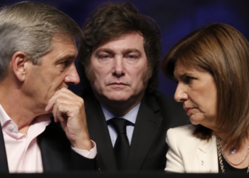 Crecen las tensiones en el entorno de Milei: desavenencias con Caputo y el desafiante posicionamiento de Bullrich