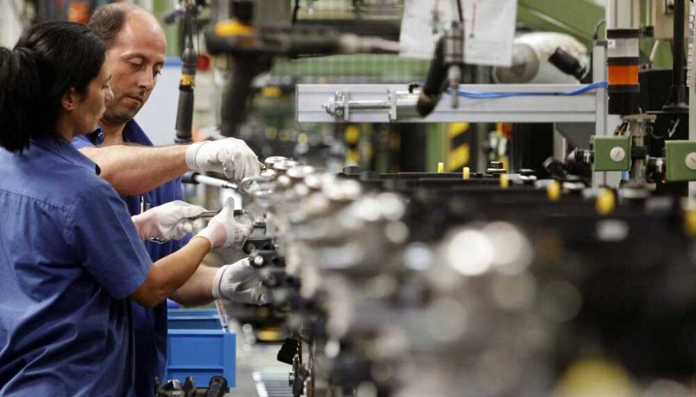 La producción de las pymes industriales cayó casi 12% y crece la preocupación por el empleo